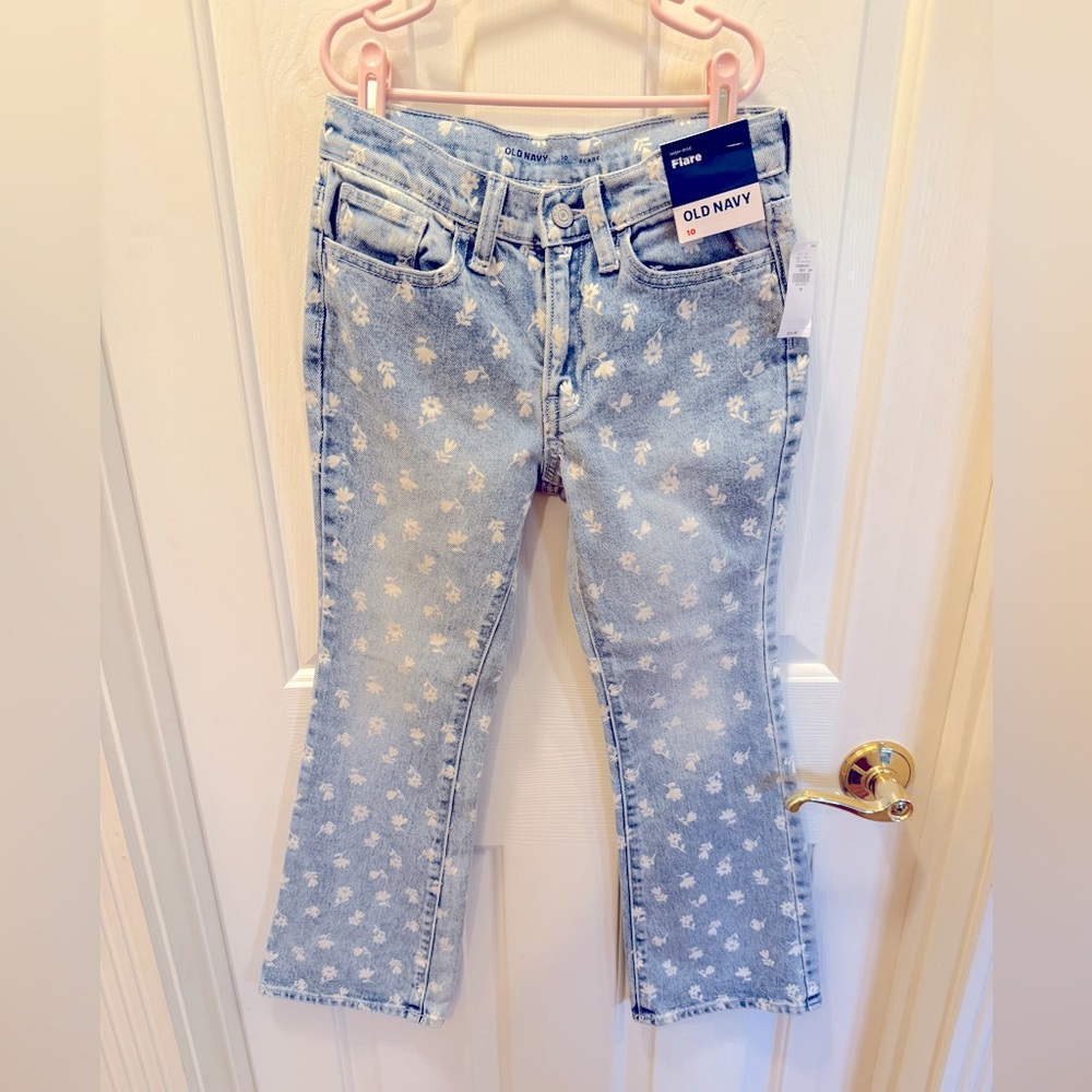 Old Navy Size 10 Denim Flare Jeans with Flowers NWT $20